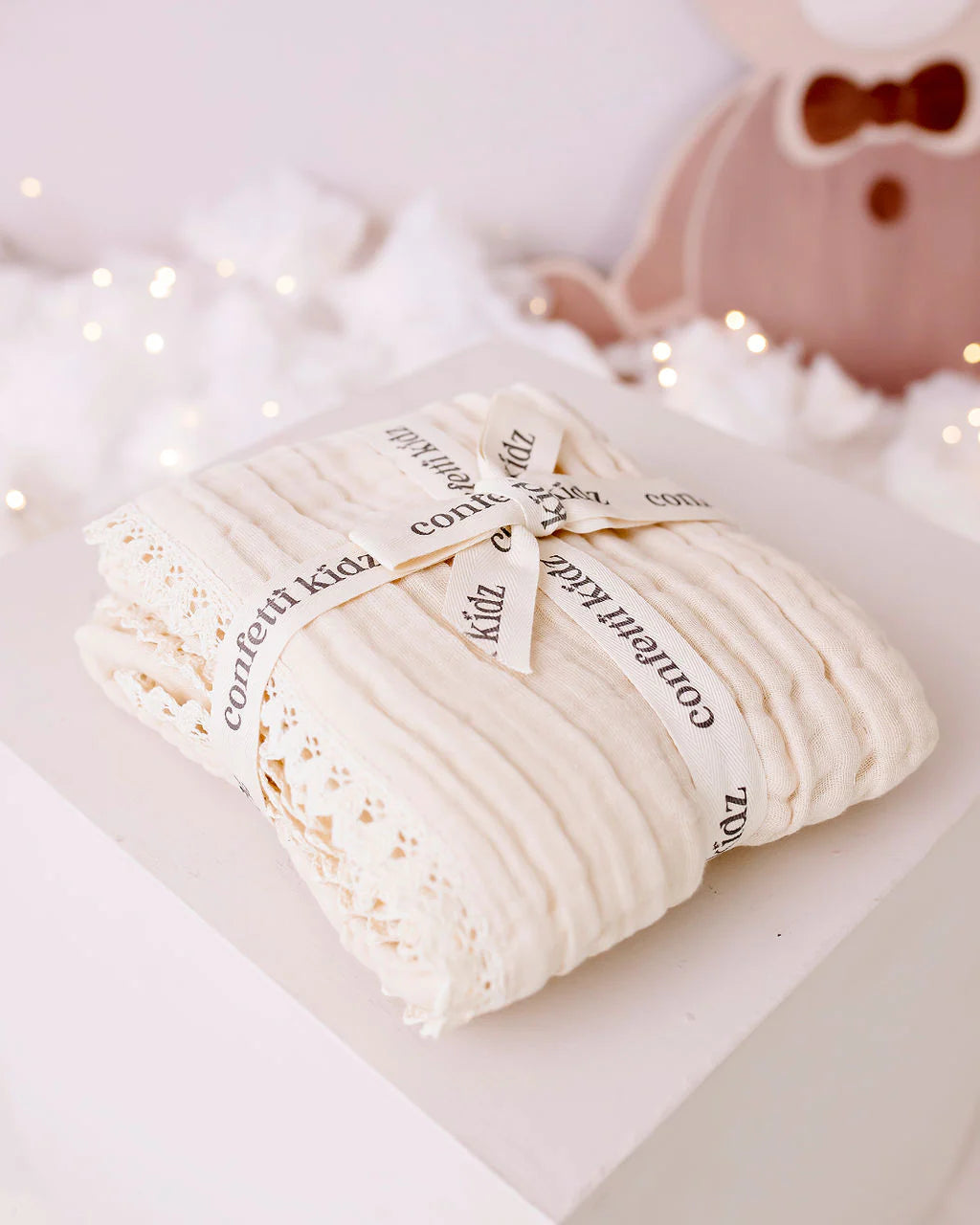 Muslin Blanket with Lace Trim - 2 colours