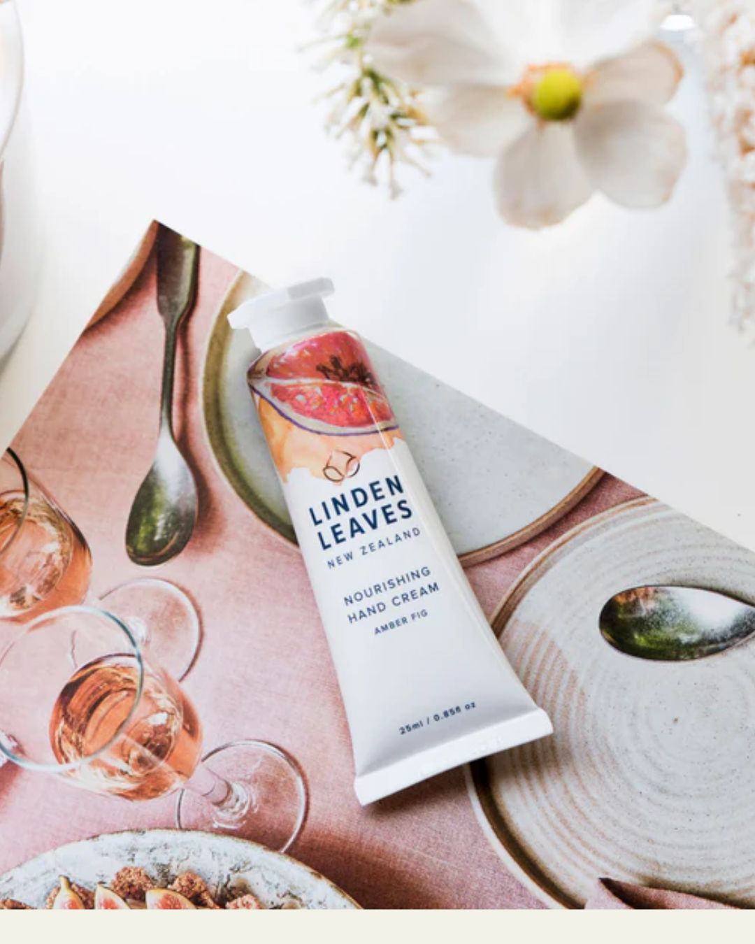 Linden Leaves In Bloom Nourishing Hand Cream – Amber Fig