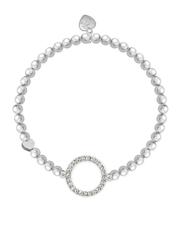 Pearl bracelet with silver clasp on a white background