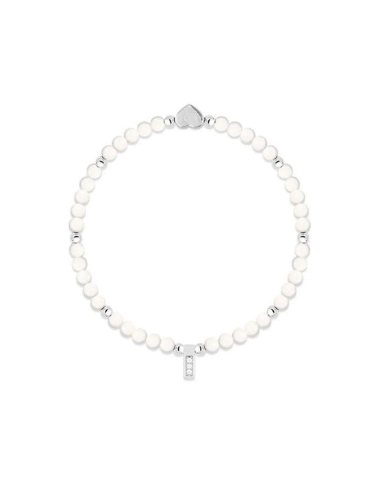 Pearl bracelet with silver clasp on a white background