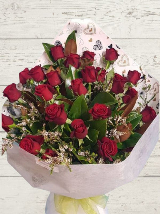 24 roses giftwrapped