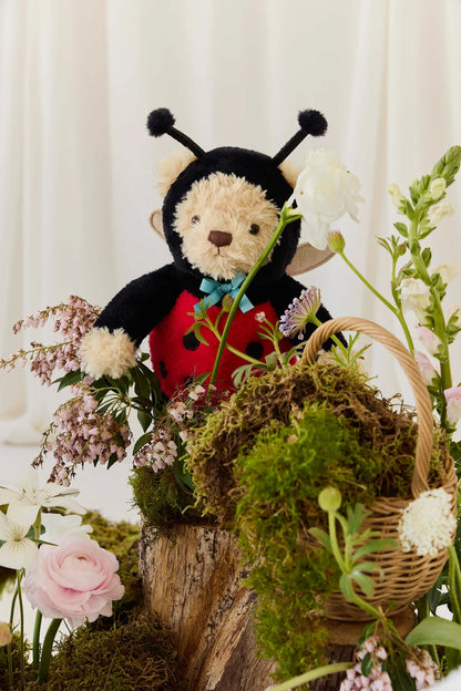 Snuggle Bunnies Arthur the Bear – Lovebug | Soft Plush Toy
