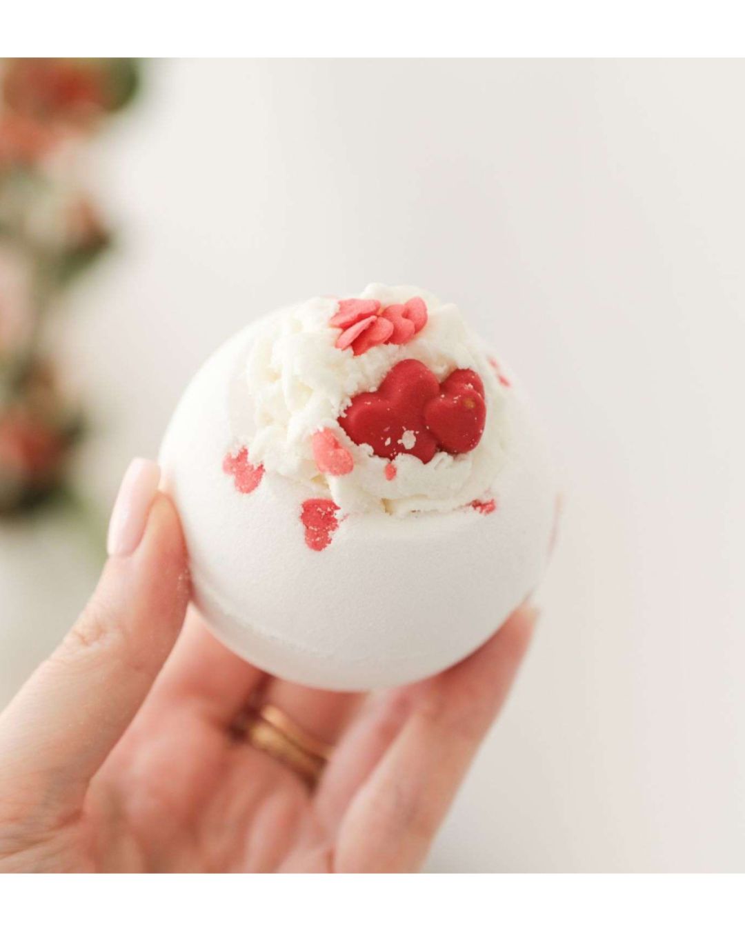 Heartfelt Bath Bomb – Luxury Bath Soak