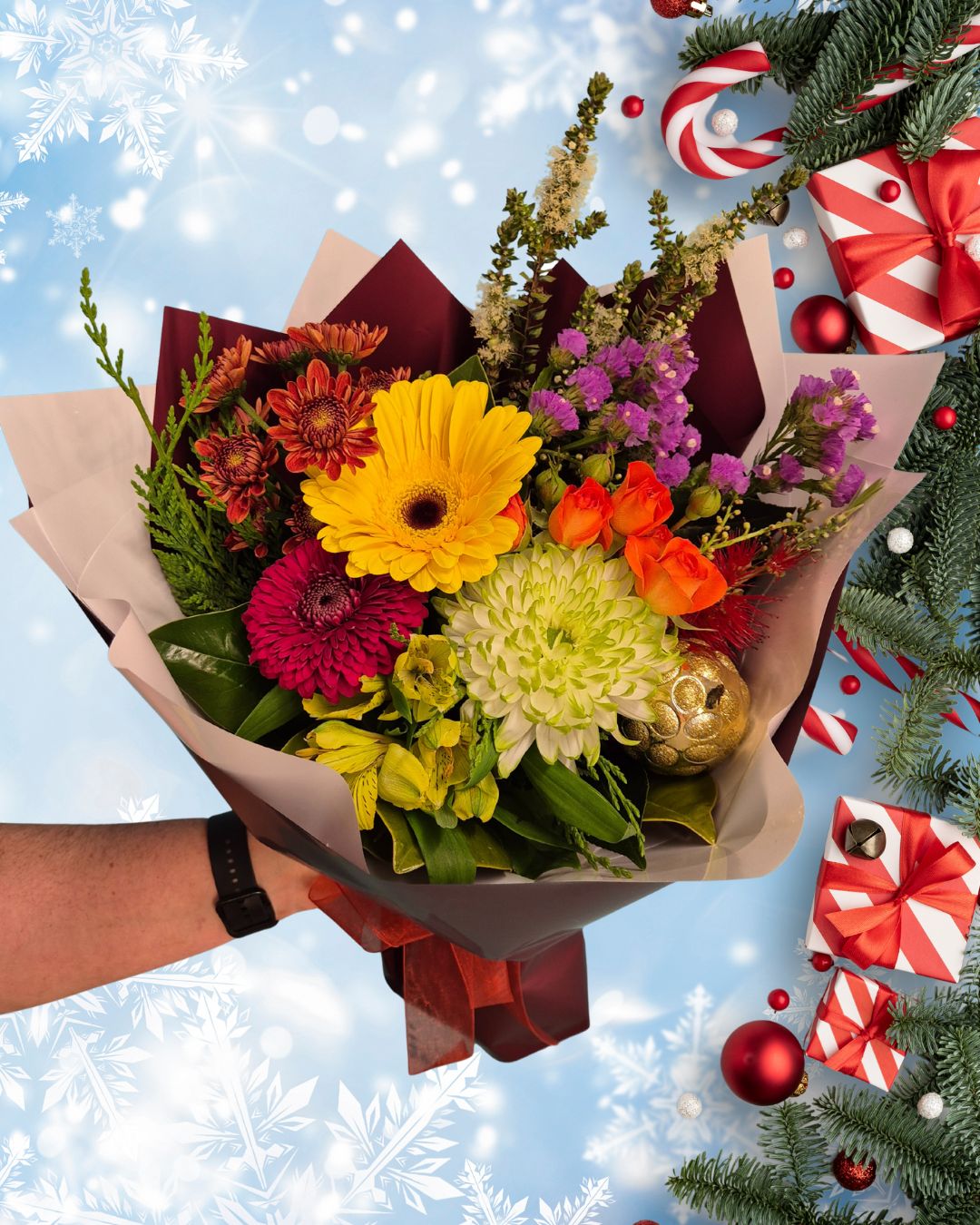 Christmas themed posy