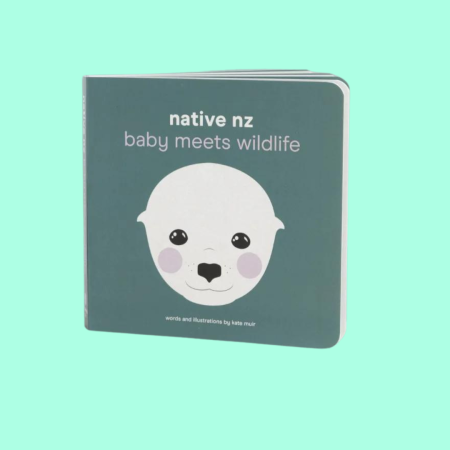 Native NZ baby meets wildlife